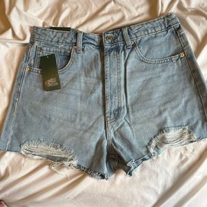 NWT Wild Fable High Rise Cut Off Denim Shorts